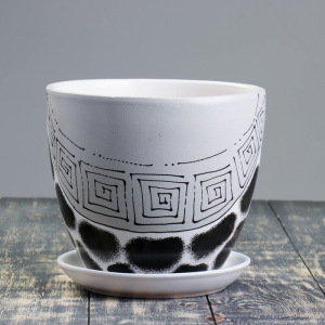 Горшок цветочный с подставками Леопард 5л Горшок цветочный с подставками Леопард 5л