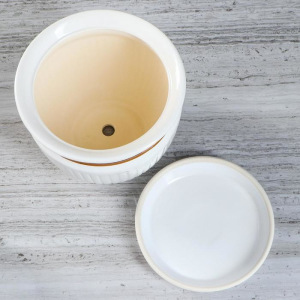 Горшок для цветов "Антика" белое, 2,8 л Горшок для цветов "Антика" белое, 2,8 л