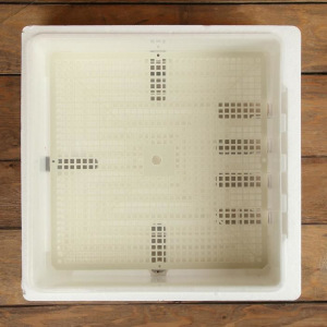 Инкубатор бытовой, на 56 яиц, автоматический переворот, 220 В, с кормушкой, поилкой, овоскопом, NIKA Инкубатор бытовой, на 56 яиц, автоматический переворот, 220 В, с кормушкой, поилкой, овоскопом, NIKA