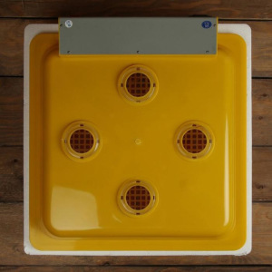 Инкубатор бытовой, на 60 яиц, автоматический переворот, 220 В, с кормушкой, поилкой, овоскопом, NIKA Инкубатор бытовой, на 60 яиц, автоматический переворот, 220 В, с кормушкой, поилкой, овоскопом, NIKA