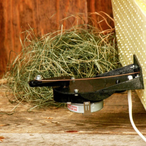 Инкубатор бытовой «Золушка», на 98 яиц, автоматический переворот, 220 В/12 В Инкубатор бытовой «Золушка», на 98 яиц, автоматический переворот, 220 В/12 В