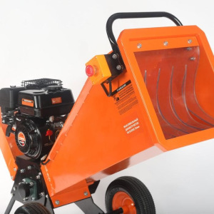 Измельчитель PATRIOT PTSB506, бенз., 4.8 кВт, 6,5 л.с, 80 кг/ч, max 80 мм, сталь Измельчитель PATRIOT PTSB506, бенз., 4.8 кВт, 6,5 л.с, 80 кг/ч, max 80 мм, сталь