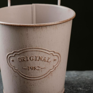 Кашпо металлическое "Ведерко" с табличкой для записей, микс10,5*8*10,5см Кашпо металлическое "Ведерко" с табличкой для записей, микс10,5*8*10,5см