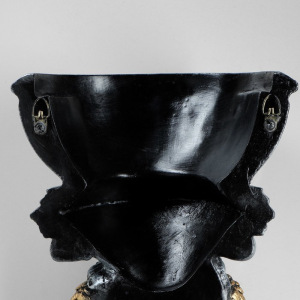 Кашпо настенное декоративное "Ангел", серо-золотистый цвет, 34,5 х 22 см, микс Кашпо настенное декоративное "Ангел", серо-золотистый цвет, 34,5 х 22 см, микс