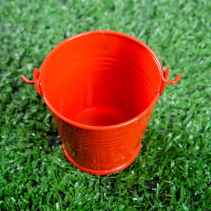 Кашпо "Ведерко" 6*6*6 см красное Кашпо "Ведерко" 6*6*6 см красное