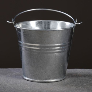 Кашпо "Ведерко" 7,5*7см Кашпо "Ведерко" 7,5*7см