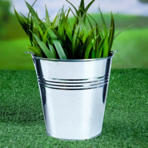 Кашпо "Ведерко" 8,5*8,5*7,5 см Кашпо "Ведерко" 8,5*8,5*7,5 см