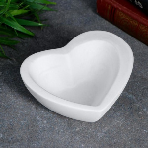 Кашпо Сердечко белое, 10 х 12,5 х 6 см Кашпо Сердечко белое, 10 х 12,5 х 6 см