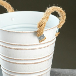 Кашпо-ведерко "Полоски" цвет микс, 13*13*12 см Кашпо-ведерко "Полоски" цвет микс, 13*13*12 см