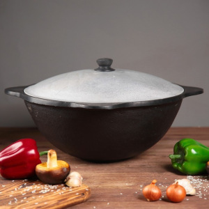 Казан чугунный, 10 л, плоское дно, алюминиевая крышка Казан чугунный, 10 л, плоское дно, алюминиевая крышка