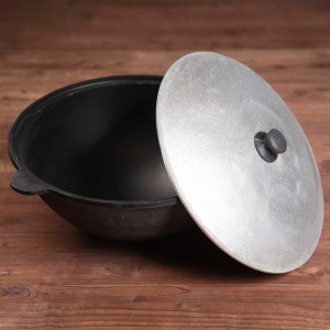 Казан чугунный, 8 л, круглое дно, алюминиевая крышка Казан чугунный, 8 л, круглое дно, алюминиевая крышка