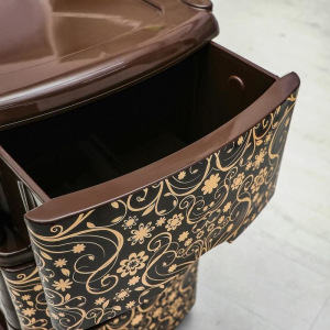 Комод 3-х секционный «Элегант тёмный», цвет коричневый Комод 3-х секционный «Элегант тёмный», цвет коричневый