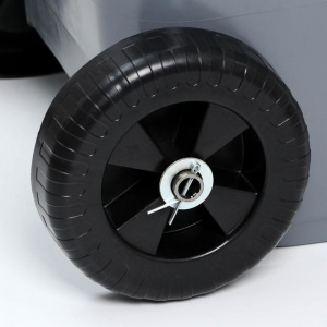 Контейнер универсальный «Садовый», 120 л, на колёсиках, цвет зелёный Контейнер универсальный «Садовый», 120 л, на колёсиках, цвет зелёный