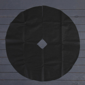 Круг приствольный, d = 0,8 м, плотность 60 г/м², спанбонд с УФ-стабилизатором, набор 5 шт., чёрный, «Агротекс» Круг приствольный, d = 0,8 м, плотность 60 г/м², спанбонд с УФ-стабилизатором, набор 5 шт., чёрный, «Агротекс»