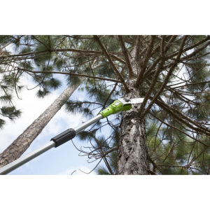 Кусторез GreenWorks G40PS20, 40В, высотный, шина 40 см, штанга 240 см, БЕЗ АКК. И ЗУ Кусторез GreenWorks G40PS20, 40В, высотный, шина 40 см, штанга 240 см, БЕЗ АКК. И ЗУ