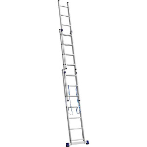 Лестница "СИБИН" 38833-07, трехсекционная, со стабилизатором, 7 ступеней Лестница "СИБИН" 38833-07, трехсекционная, со стабилизатором, 7 ступеней