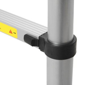 Лестница телескопическая TUNDRA, алюминиевая, 7 ступеней, 2 м Лестница телескопическая TUNDRA, алюминиевая, 7 ступеней, 2 м