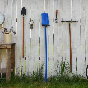 Метла плоская с черенком, цвет МИКС Метла плоская с черенком, цвет МИКС