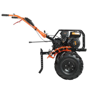 Мотоблок бензиновый PATRIOT УРАЛ M, 7.8 л.с, 5.7 кВт, 6/2 скор., 90х30 см, колеса EXTREME Мотоблок бензиновый PATRIOT УРАЛ M, 7.8 л.с, 5.7 кВт, 6/2 скор., 90х30 см, колеса EXTREME