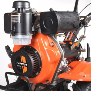 Мотоблок PATRIOT BOSTON-6D, дизель, 6 л.с, 4.4 кВт, 2/1 скор., 30х105 см, Колеса 4,00-10 Мотоблок PATRIOT BOSTON-6D, дизель, 6 л.с, 4.4 кВт, 2/1 скор., 30х105 см, Колеса 4,00-10