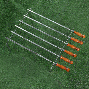 Набор 6 шампуров 50 см, складной мангал, кочерга в камуфляжном чехле Набор 6 шампуров 50 см, складной мангал, кочерга в камуфляжном чехле