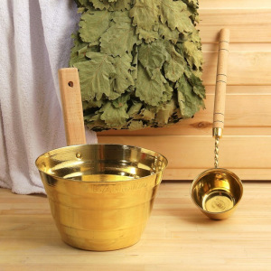 Набор для бани "Каменка" из двух предметов (ушат и черпак) латунный, в коробке Набор для бани "Каменка" из двух предметов (ушат и черпак) латунный, в коробке