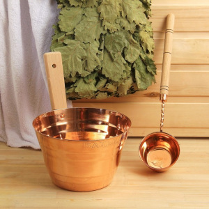 Набор для бани "Каменка" из двух предметов (ушат и черпак) медный, в коробке Набор для бани "Каменка" из двух предметов (ушат и черпак) медный, в коробке