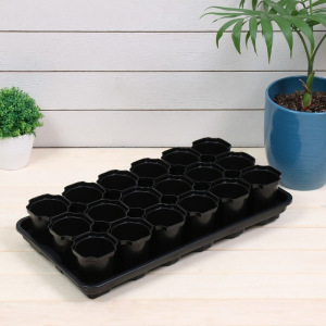 Набор для рассады: стаканы по 200 мл (18 шт.), поддон 42 × 23 Набор для рассады: стаканы по 200 мл (18 шт.), поддон 42 × 23