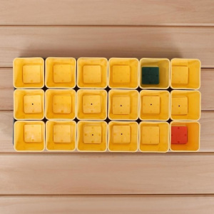 Набор для рассады: стаканы по 200 мл (18 шт.), поддон, цвет МИКС, Greengo Набор для рассады: стаканы по 200 мл (18 шт.), поддон, цвет МИКС, Greengo