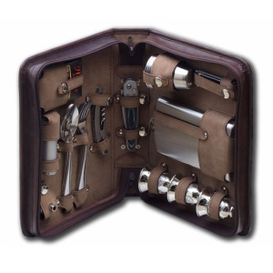 Набор дорожный в сумке из натуральной кожи (3 персоны) Набор дорожный в сумке из натуральной кожи (3 персоны)