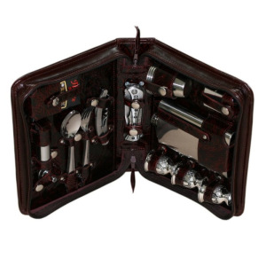 Набор дорожный в сумке из натуральной кожи (3 персоны) Набор дорожный в сумке из натуральной кожи (3 персоны)