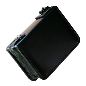 Набор дорожный в сумке из натуральной кожи (на 4 персоны) Набор дорожный в сумке из натуральной кожи (на 4 персоны)