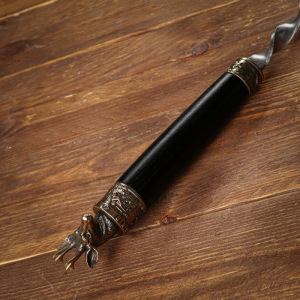 Набор подарочный 6 шампуров+нож-вилка на деревянном щите Набор подарочный 6 шампуров+нож-вилка на деревянном щите