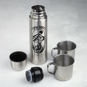 Набор посуды «Горы зовут»: термос 0.5 л, тарелка 300 мл, 2 шт., кружка 200 мл, 2 шт., мультитул 2 шт. Набор посуды «Горы зовут»: термос 0.5 л, тарелка 300 мл, 2 шт., кружка 200 мл, 2 шт., мультитул 2 шт.