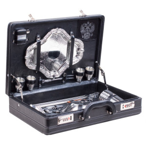 Набор «Турист» (на 4 персоны) Набор «Турист» (на 4 персоны)