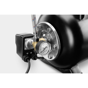 Насосная станция Karcher BP 3 Home 1.645-365.0, 800 Вт, 3000 л/ч, напор 36 м, бак 19 л Насосная станция Karcher BP 3 Home 1.645-365.0, 800 Вт, 3000 л/ч, напор 36 м, бак 19 л