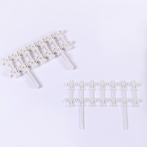 Ограждение декоративное, 25 × 180 см, 5 секций, пластик, белое, «Классика» Ограждение декоративное, 25 × 180 см, 5 секций, пластик, белое, «Классика»