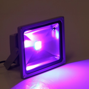 Прожектор светодиодный Uniel, 30 Вт, IP65, пульт ДУ, мультиколор, корпус серый Прожектор светодиодный Uniel, 30 Вт, IP65, пульт ДУ, мультиколор, корпус серый