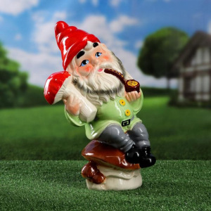 Садовая фигура "Гном на грибе", разноцветный, 40 см, микс Садовая фигура "Гном на грибе", разноцветный, 40 см, микс