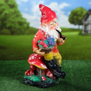 Садовая фигура "Гном на грибе", разноцветный, 44,5 см, микс Садовая фигура "Гном на грибе", разноцветный, 44,5 см, микс