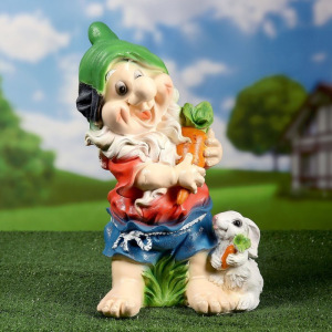 Садовая фигура "Гном с зайцем и морковкой" 46см МИКС Садовая фигура "Гном с зайцем и морковкой" 46см МИКС