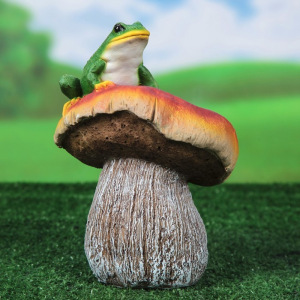 Садовая фигура "Гриб сыроежка с лягушкой", разноцветный, 22 см Садовая фигура "Гриб сыроежка с лягушкой", разноцветный, 22 см