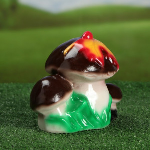 Садовая фигура "Грибы с божьей коровкой", глянец, 17 см Садовая фигура "Грибы с божьей коровкой", глянец, 17 см