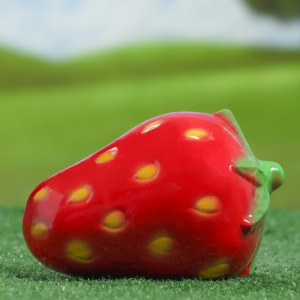 Садовая фигура "Клубника", 17 см х 12 см х 10 см Садовая фигура "Клубника", 17 см х 12 см х 10 см