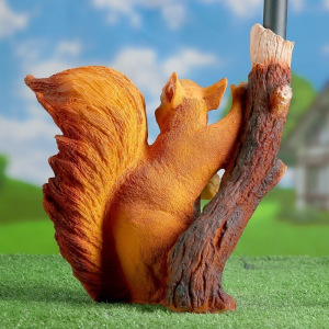 Садовый фонарь "Белка с веткой-фонарем" 33см Садовый фонарь "Белка с веткой-фонарем" 33см