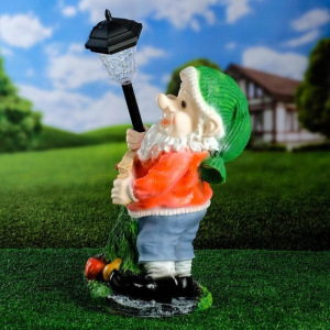 Садовый фонарь "Гном с фонарем и табличкой "Привет" 30х27х44см Садовый фонарь "Гном с фонарем и табличкой "Привет" 30х27х44см