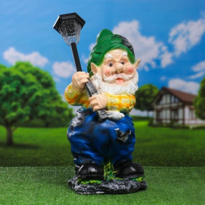 Садовый фонарь "Гном с фонарем" 24х24х52см Садовый фонарь "Гном с фонарем" 24х24х52см