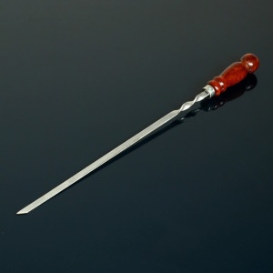 Шашлычный набор "Горный дух" кейс, шампуры, два ножа Шашлычный набор "Горный дух" кейс, шампуры, два ножа