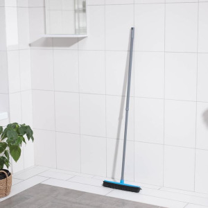 Щётка для пола резиновая Доляна, телескопическая ручка 70-120 см, цвет МИКС Щётка для пола резиновая Доляна, телескопическая ручка 70-120 см, цвет МИКС