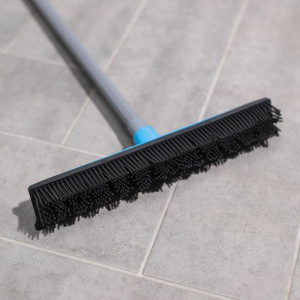 Щётка для пола резиновая Доляна, телескопическая ручка 70-120 см, цвет МИКС Щётка для пола резиновая Доляна, телескопическая ручка 70-120 см, цвет МИКС